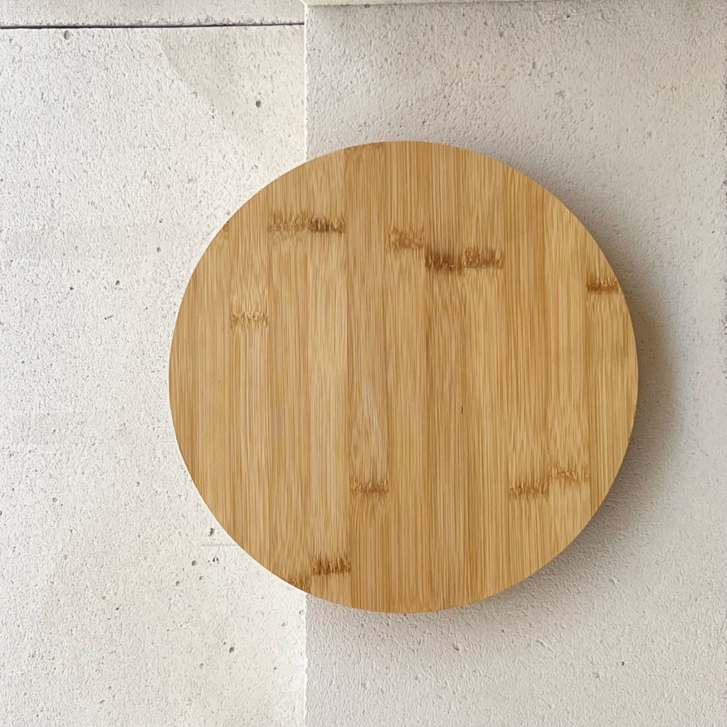 Στρογγυλός Διακοσμητικός Δίσκος Bamboo με Πόδια (Φ 27εκ.) – Natural