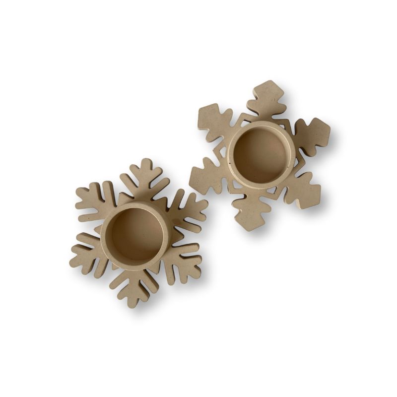 Χριστουγεννιάτικα Κηροπήγια Χιονονιφάδες από τσιμέντο – Διαθέσιμα σε 2 Σετ